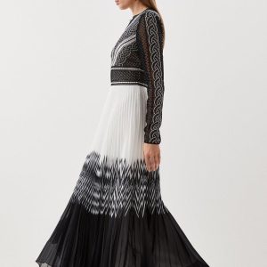 DALISER732 Guipure Lace Pleated Placed Print Woven Maxi Dress