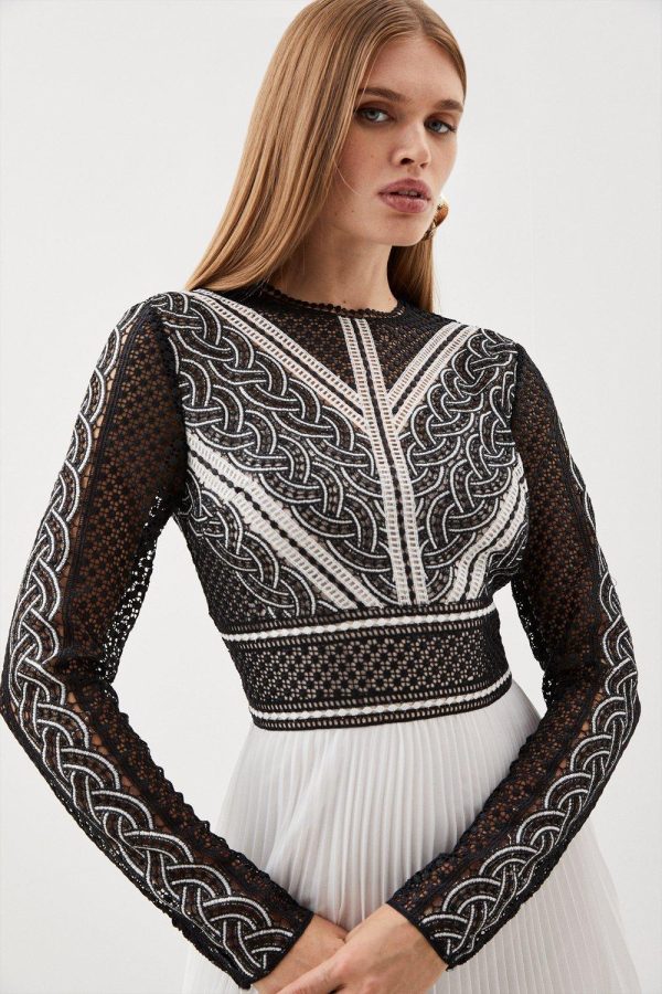 DALISER732 Guipure Lace Pleated Placed Print Woven Maxi Dress - Image 2